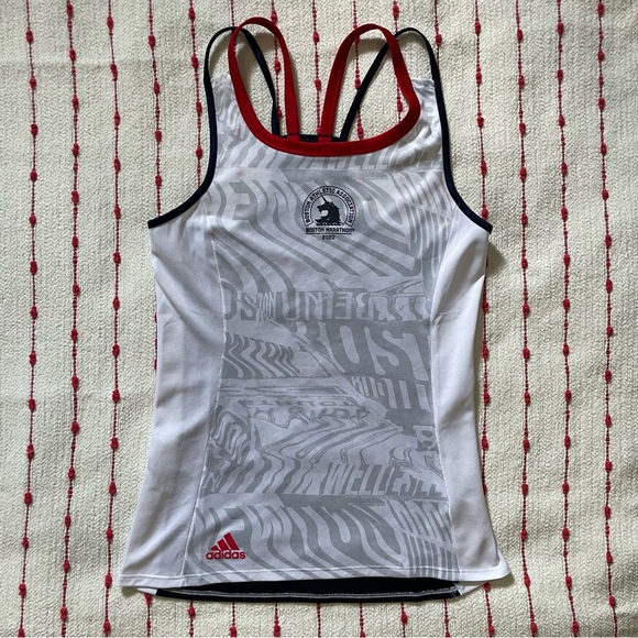 Boston Marathon 2020 Adidas Women’s Running Tank Top Size XSmall - Picture 1 of 6